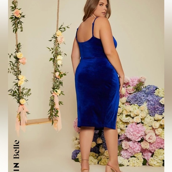 SHEIN Belle Plus Plunging Neck Wrap Hem Velvet Cami Dress - Picture 2 of 7